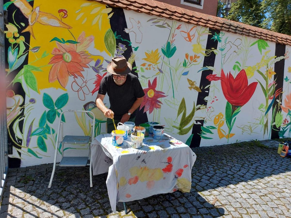 Hotel Bergbauer Mit Late-Self-Check-In Neuburg an Der Donau Esterno foto