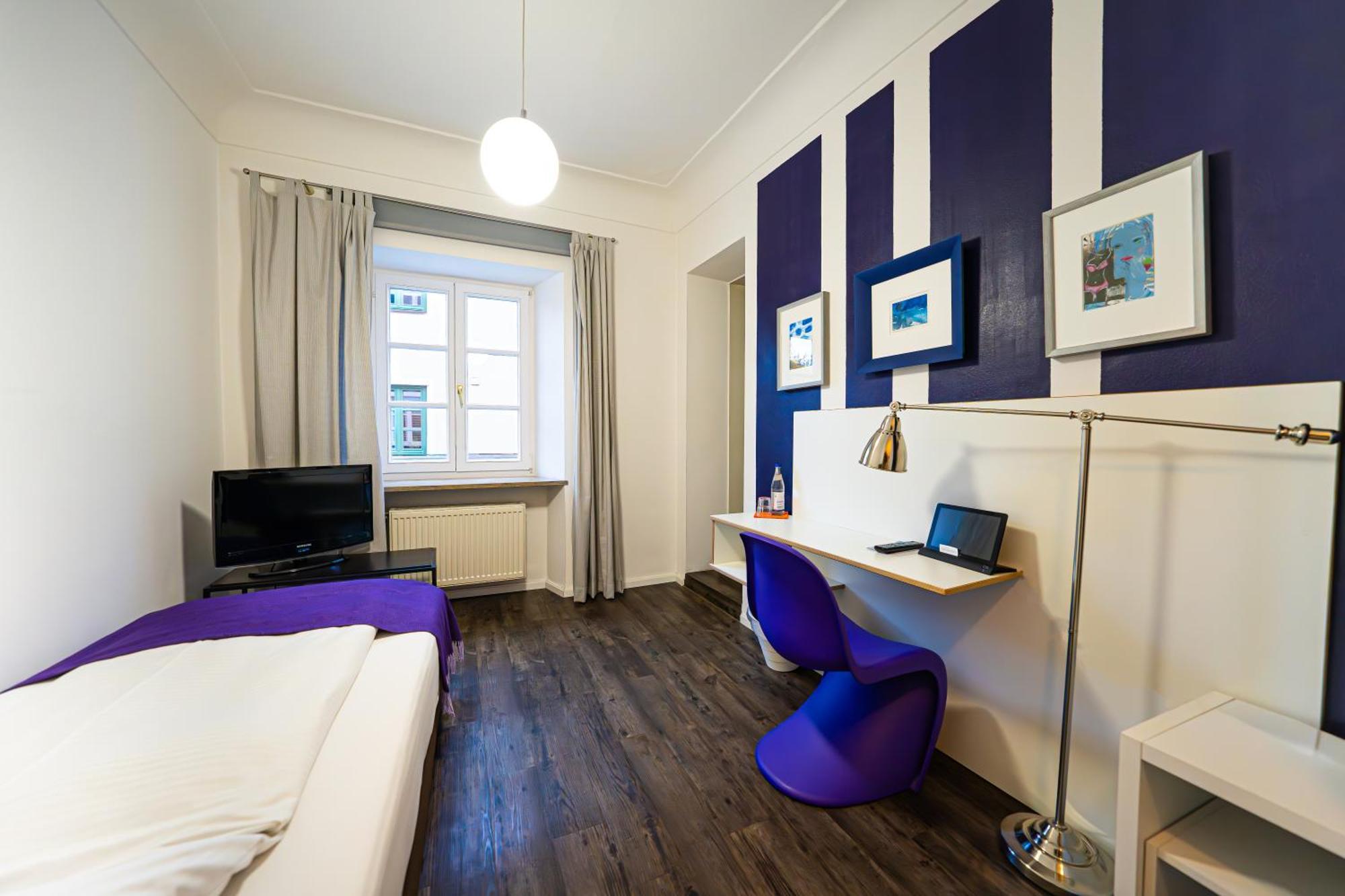 Hotel Bergbauer Mit Late-Self-Check-In Neuburg an Der Donau Esterno foto