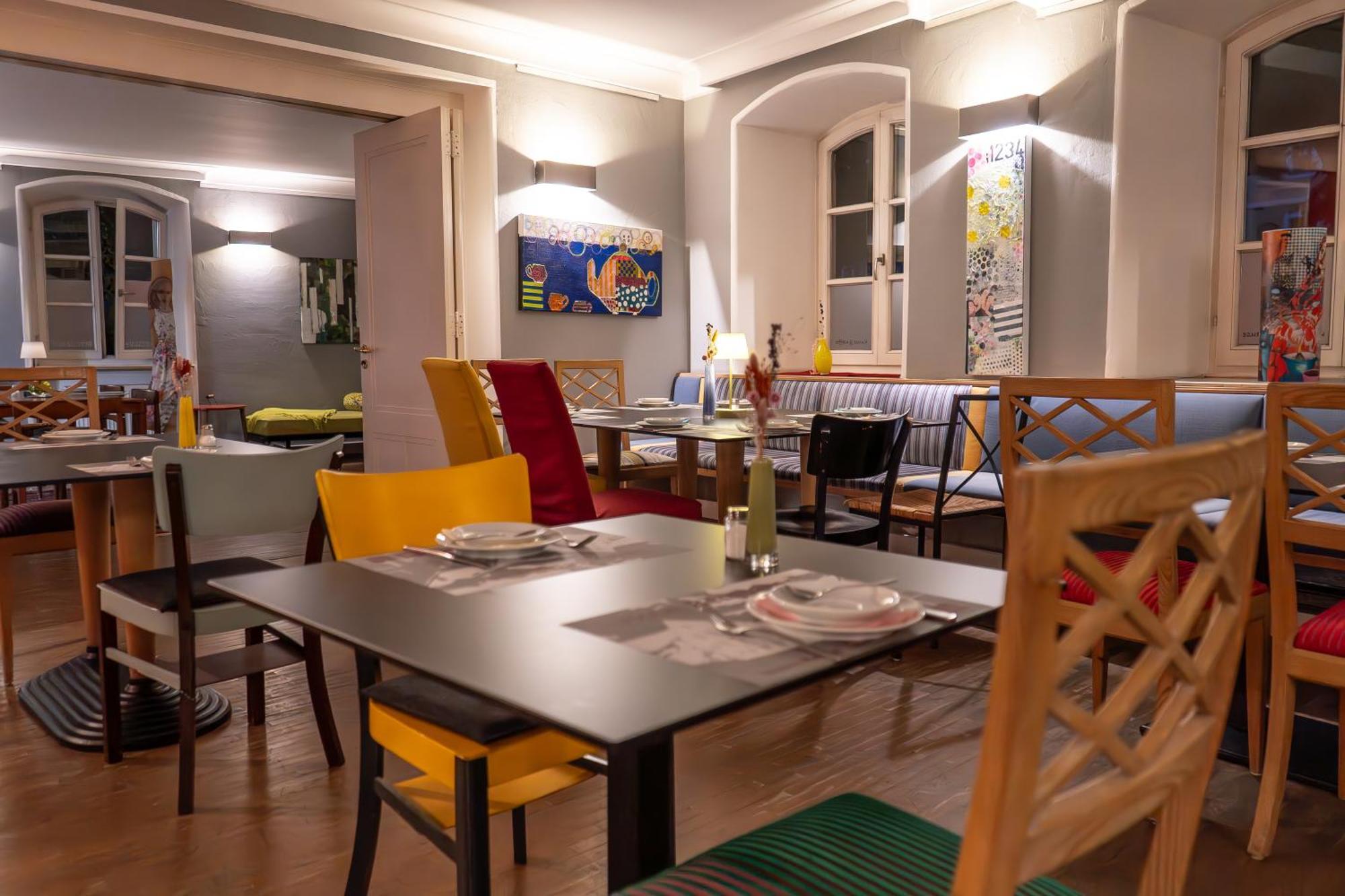 Hotel Bergbauer Mit Late-Self-Check-In Neuburg an Der Donau Esterno foto